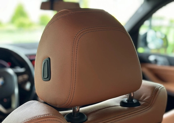 BMW X5 cena 234900 przebieg: 58577, rok produkcji 2018 z Płońsk małe 781